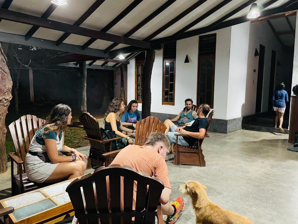 Kingfisher Resort Sigiriya Ngoại thất bức ảnh